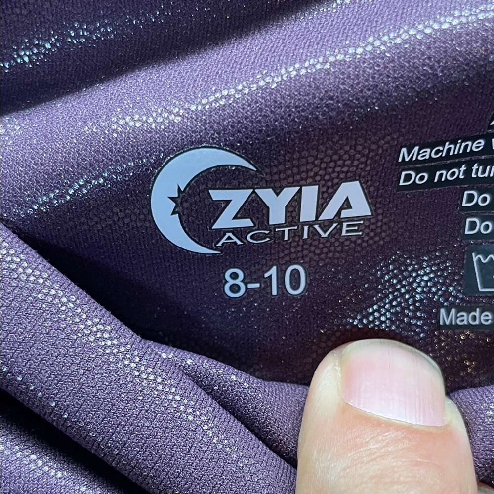 ZYIA Purple High-Waisted lipgloss Leggings with Iridescent Sheen - Picture 2 of 9